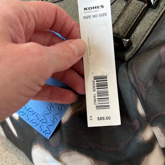 Vera Wang 👜 Handbag~LIKE NEW! - Picture 2 of 8